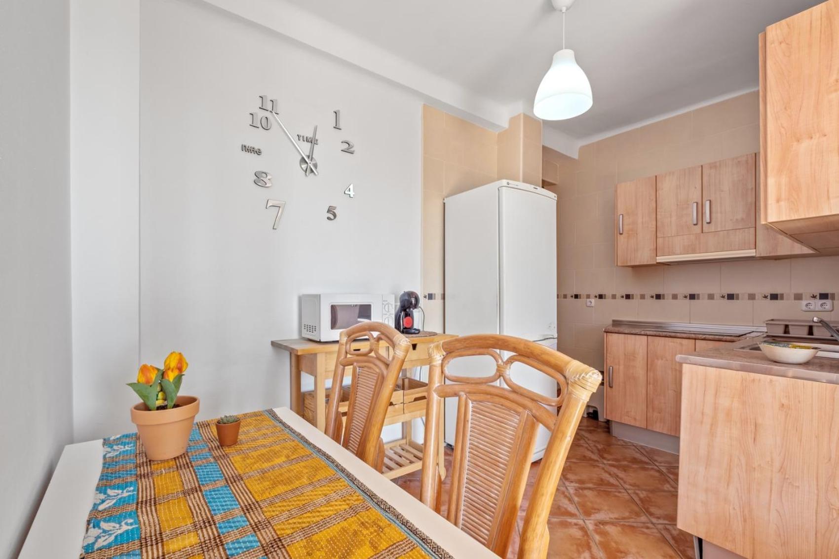 Apartamento Frente A La Playa Malaga Bagian luar foto